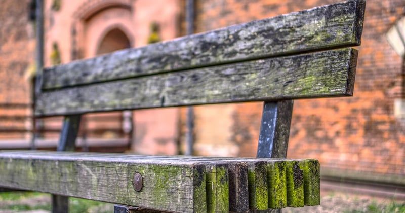 Fabriquer un banc de rangement pour l'entrée : guide complet 2026