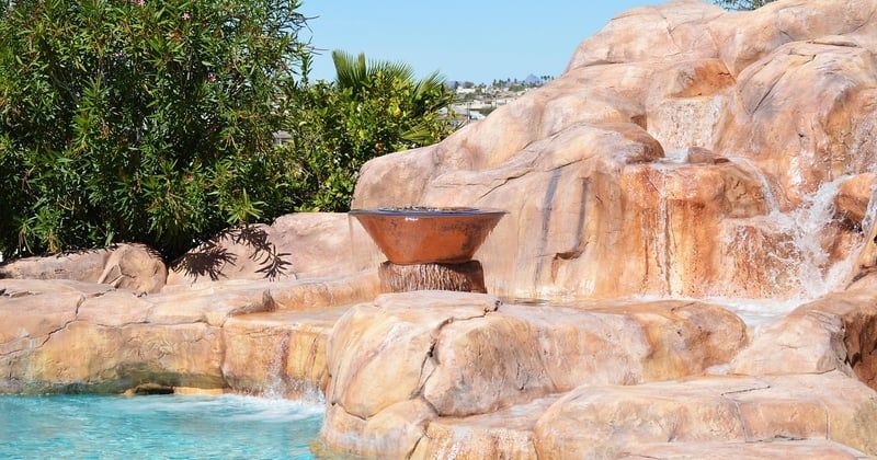 5 astuces pour un camouflage piscine tubulaire discret et esthétique
