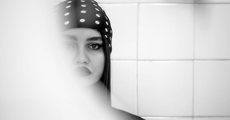 Petit ver noir dans les toilettes : comment s’en débarrasser définitivement ?